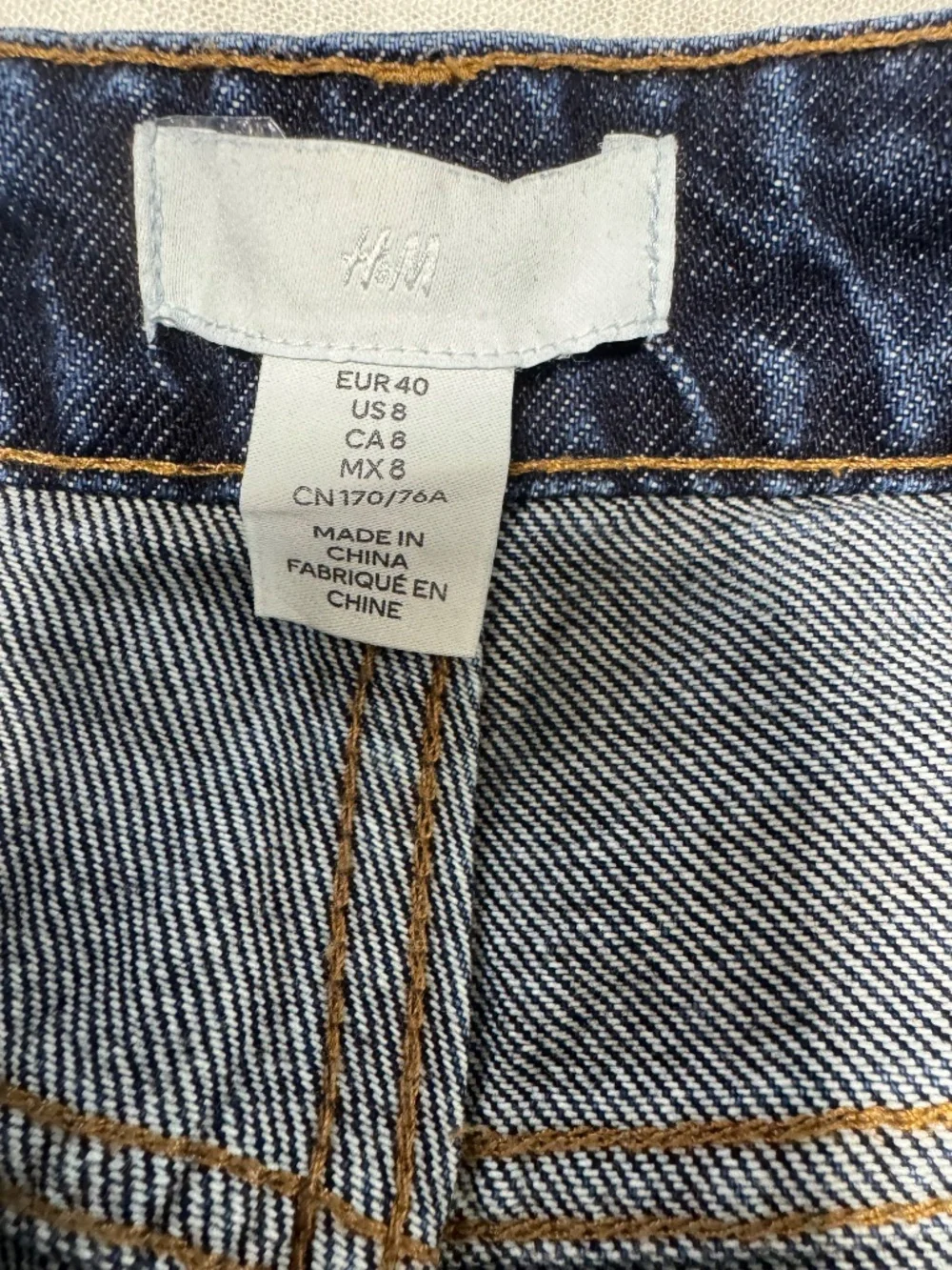 H&M Jeans - Picture 3 of 3